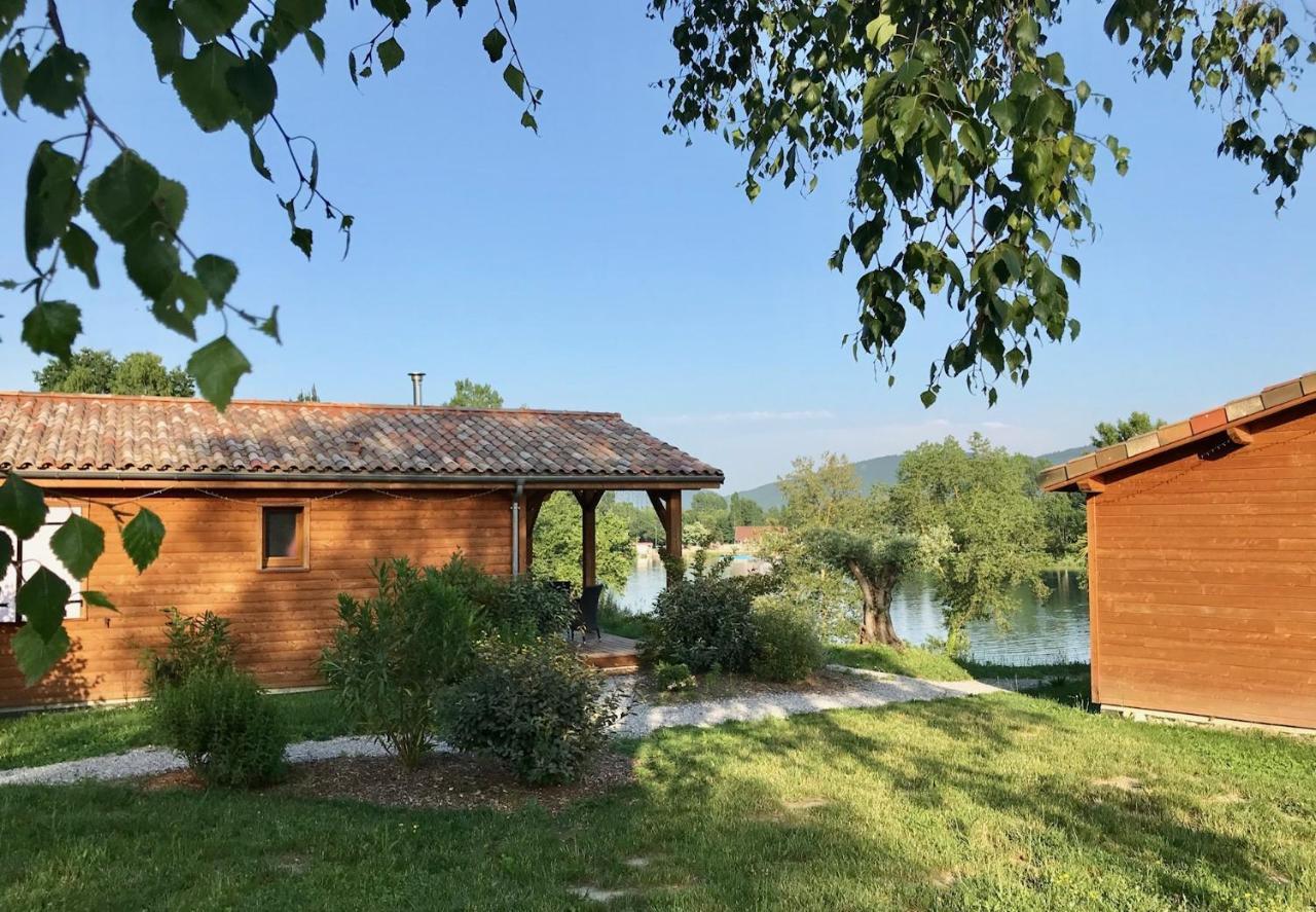 Les Chalets 蒙特雷若 外观 照片