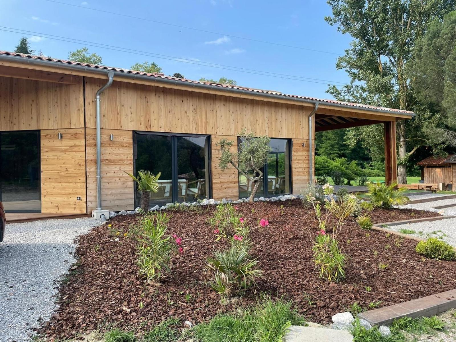 Les Chalets 蒙特雷若 外观 照片